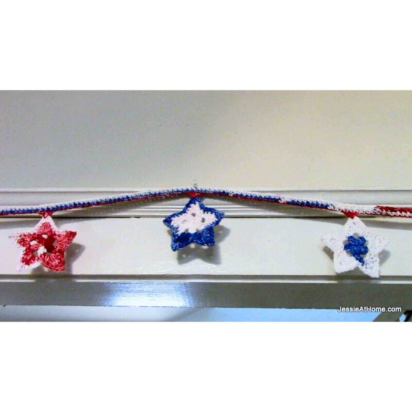 Stars and Stripes Bunting Crochet Pattern by Jessie At Home