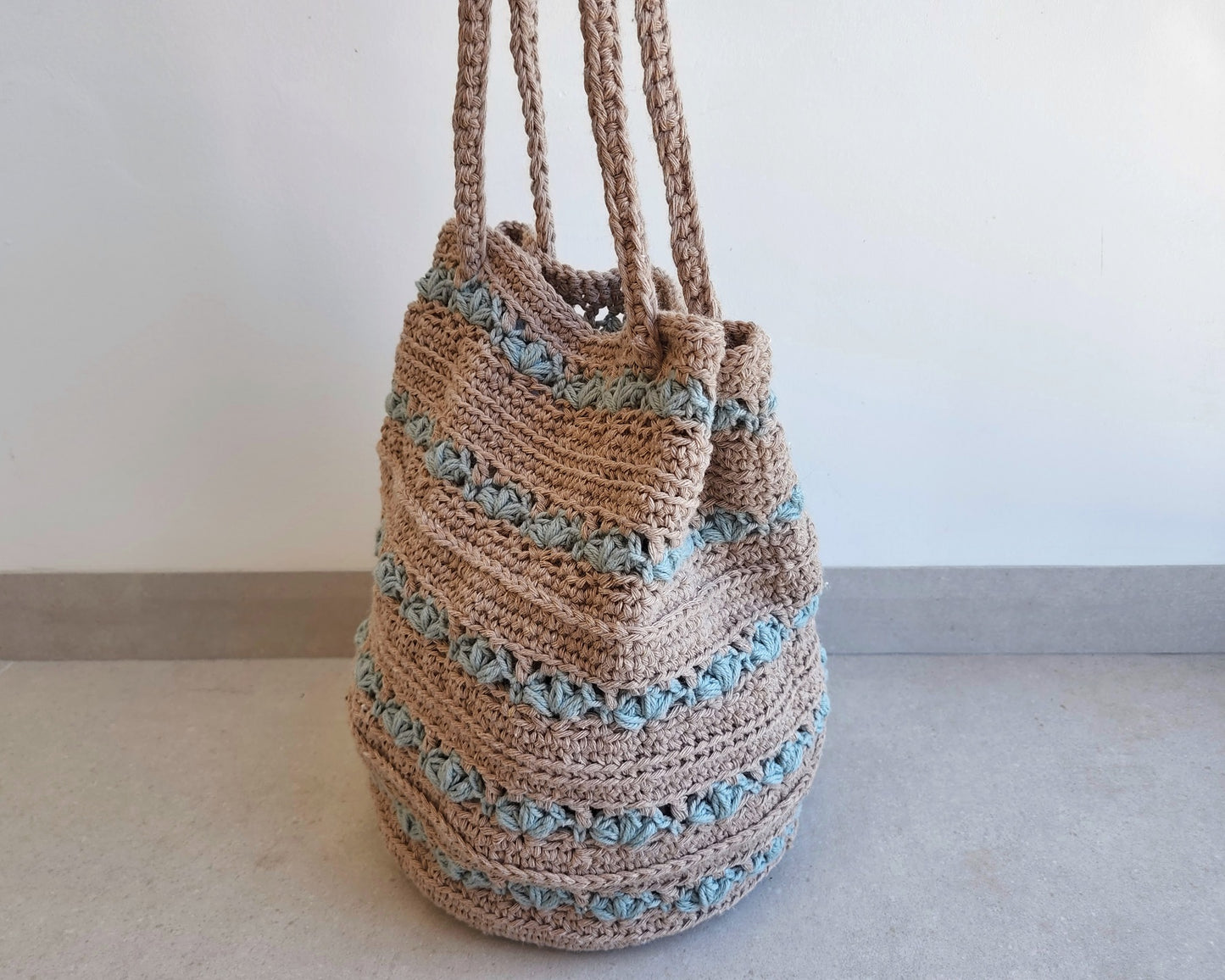 Floral Tote Bag Crochet Pattern by Agat Rottman