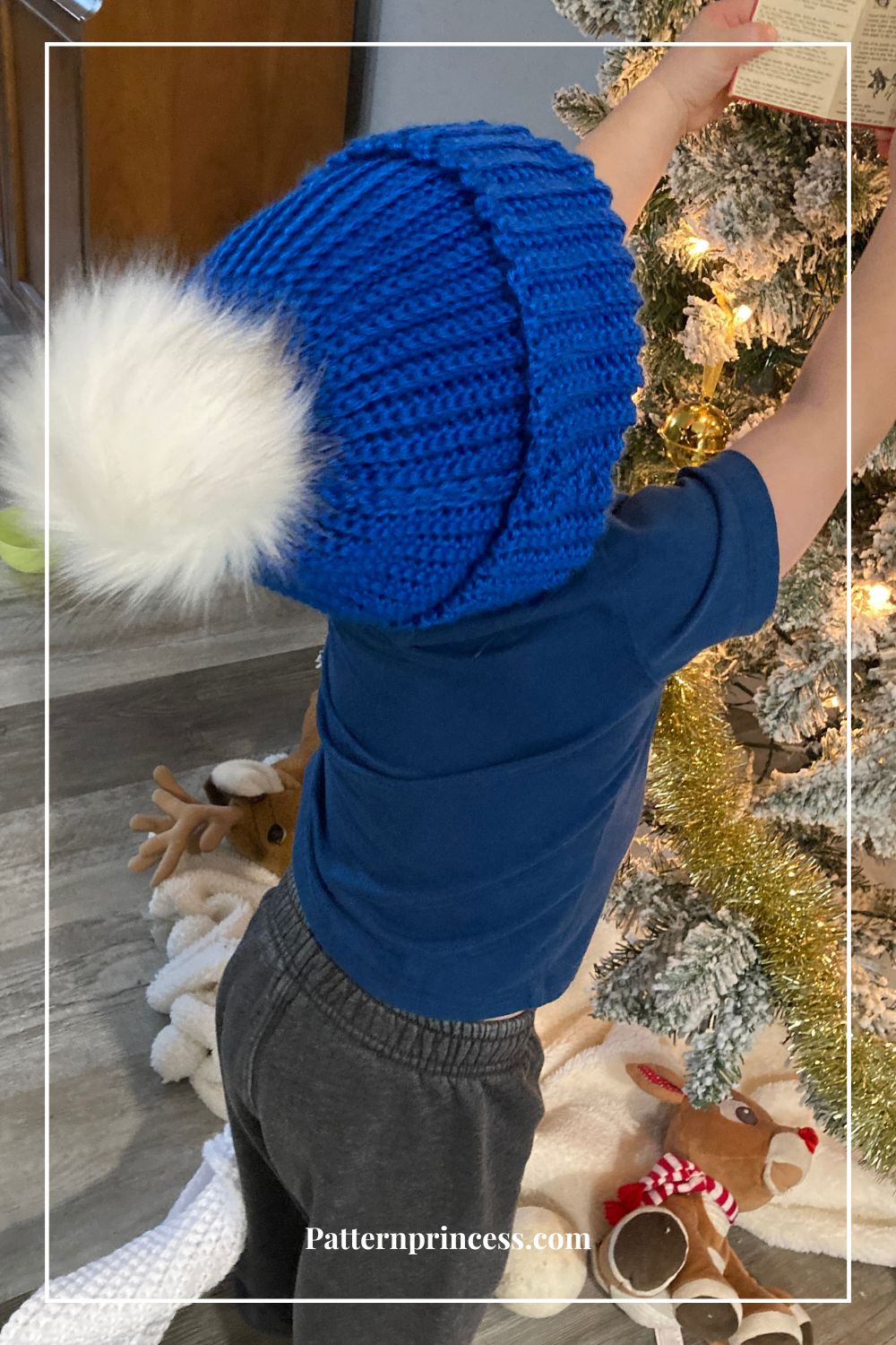 Easy Everyday Beginner Beanie Crochet Pattern by Victoria Pietz