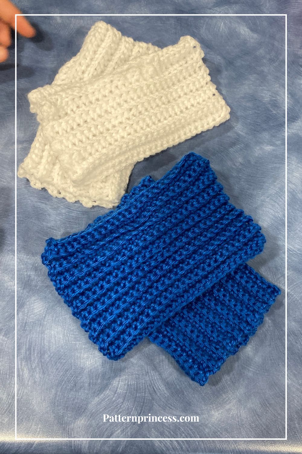 Quick and Easy Beginner Fingerless Gloves Crochet Pattern by Victoria Pietz