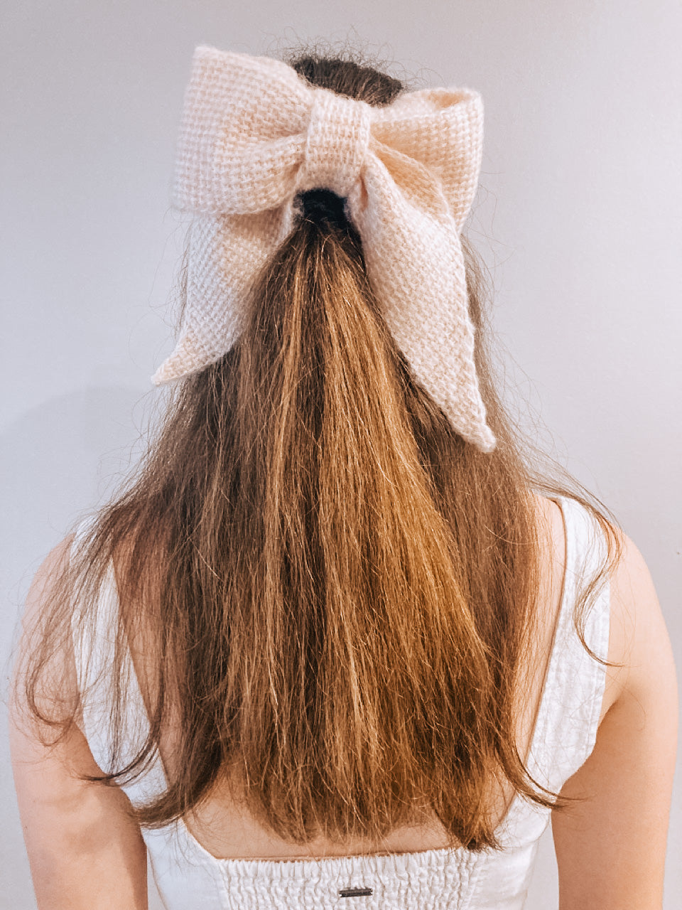 Esme Hair Bow Crochet Pattern by Zara Powter