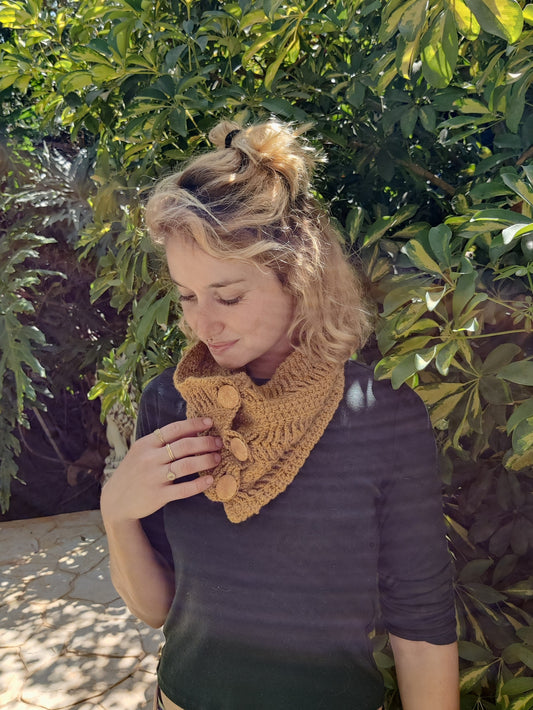 Follow Your Path Cowl Crochet Pattern by Agat Rottman