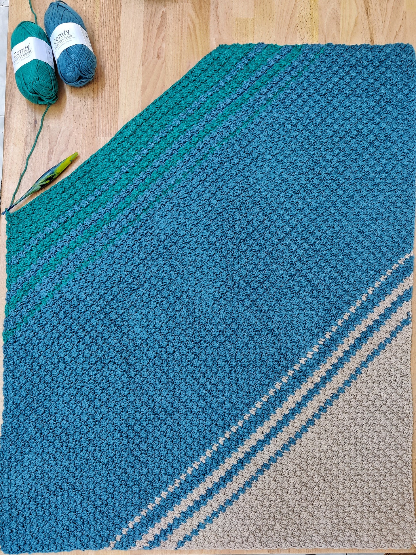 Across the Way Blanket Crochet Pattern by Agat Rottman