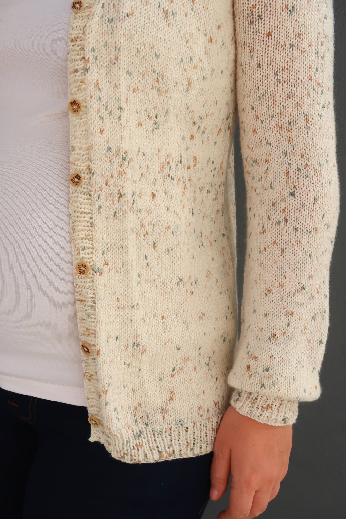 Salt and Pepper Cardigan Knit Pattern by Hortense Maskens