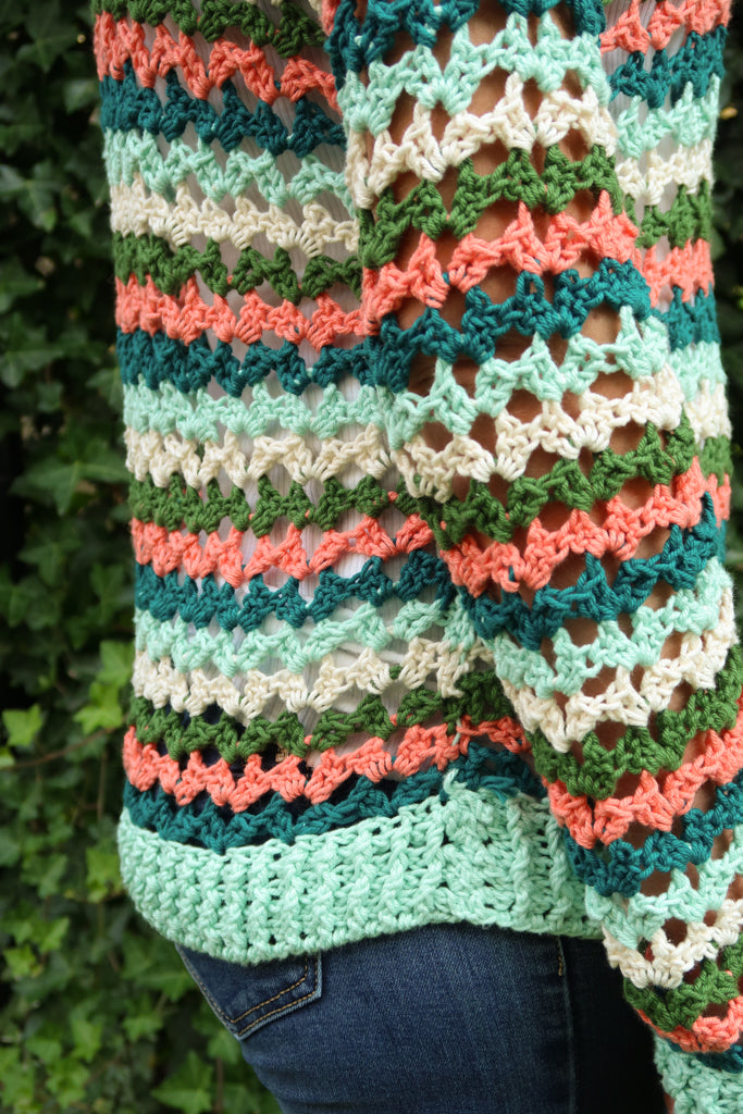 Caroline Sweater Crochet Pattern by Hortense Maskens