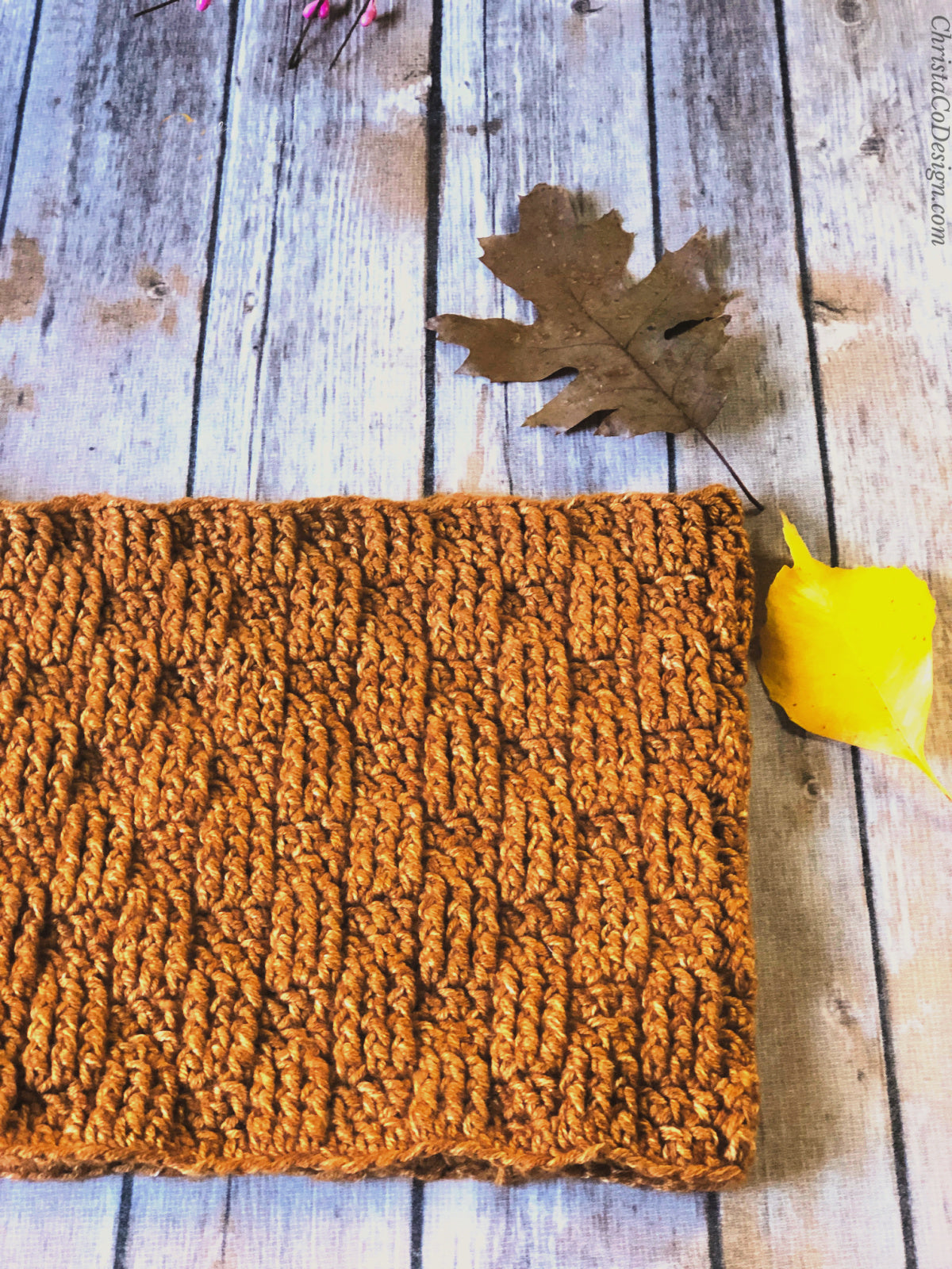 Pinerolo Cowl Crochet Pattern by Crystal Marin