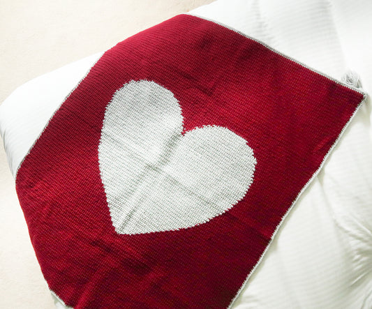 You Stole My Heart Blanket Crochet Pattern by Hortense Maskens