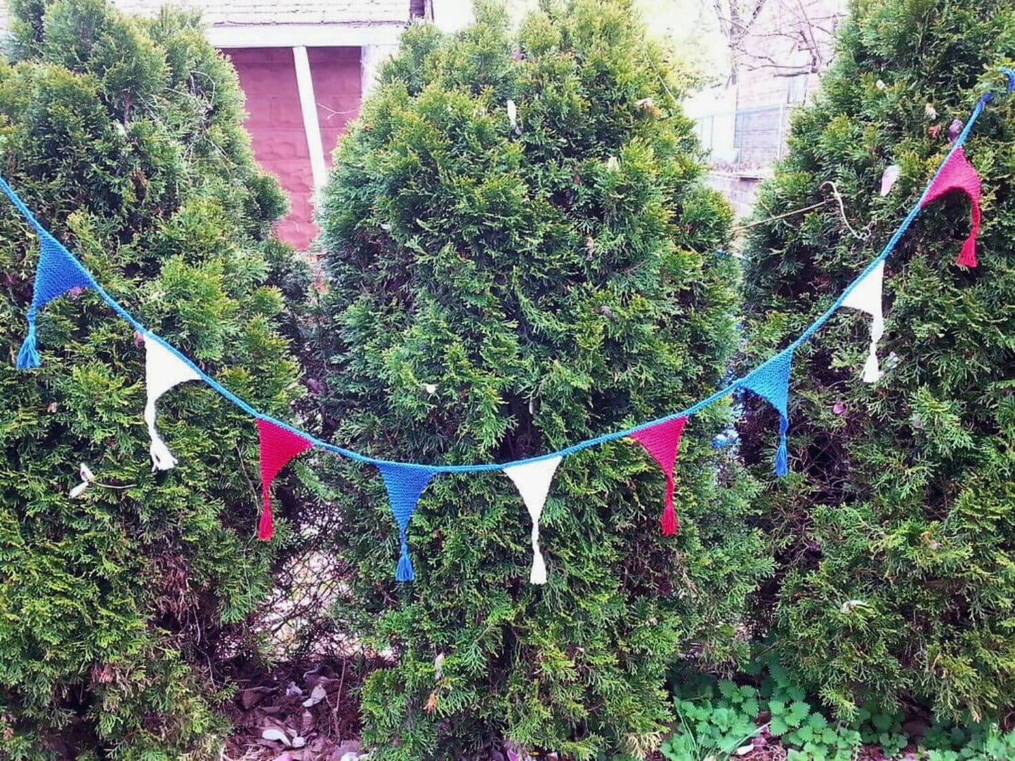 Grand Old Bunting Knit Pattern by Jessie At Home