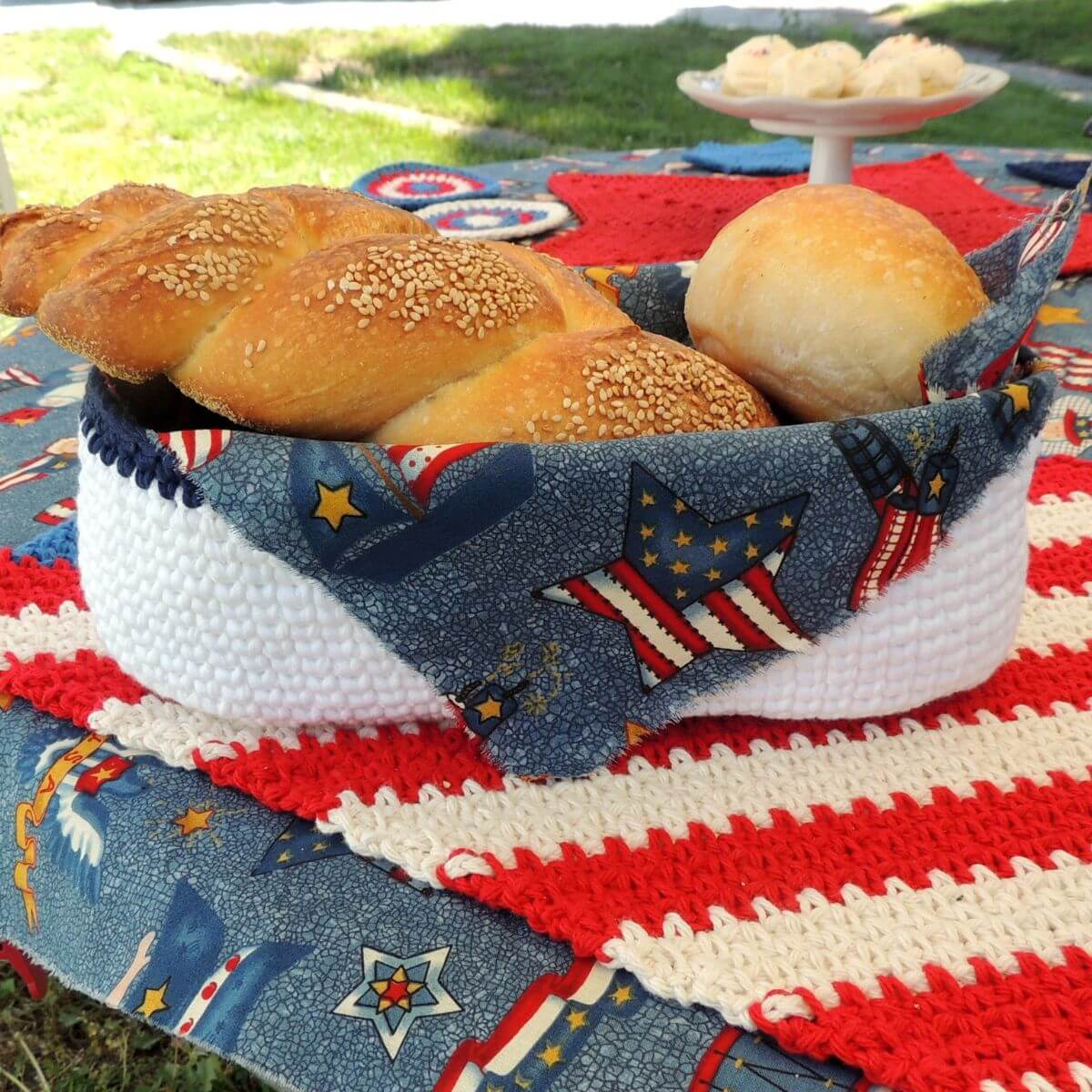 Stacking Bread Baskets Crochet Pattern by Jessie At Home