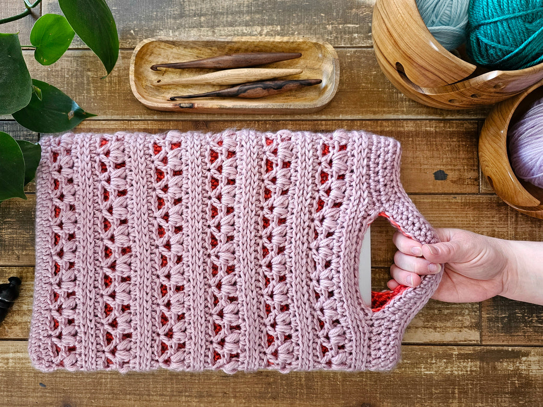 Sweet Blossom Laptop Sleeve Crochet Pattern PDF by Lisa M. Fox