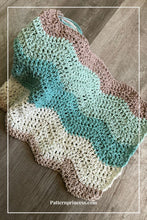 Load image into Gallery viewer, Easy Crochet Snood Infinity Scarf Crochet Pattern PDF by Victoria Pietz
