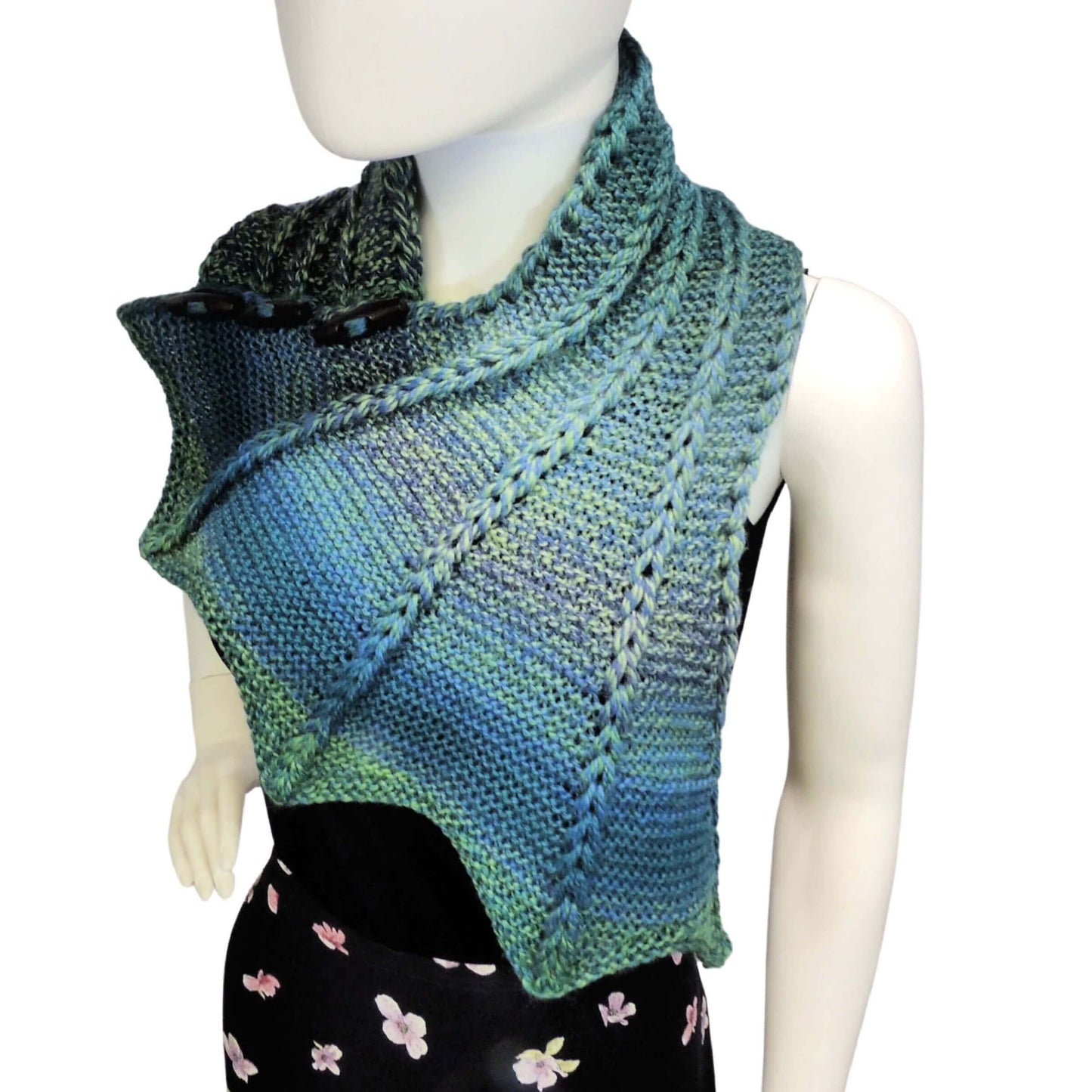 Dragon Wing Cowl Knit Pattern PDF by Jessie At Home