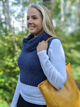 Load image into Gallery viewer, Bredele Cropped Vest PDF Crochet Pattern by Pam Stark
