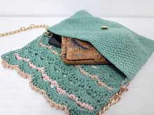 Load image into Gallery viewer, Pearls of the Sea Clutch Crochet PDF Pattern By Agat Rottman

