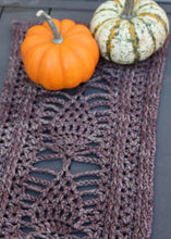 Load image into Gallery viewer, Acorn Season PDF Crochet Pattern by Aimee Hansen

