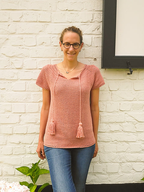 Julia Top Crochet Pattern by Hortense Maskens