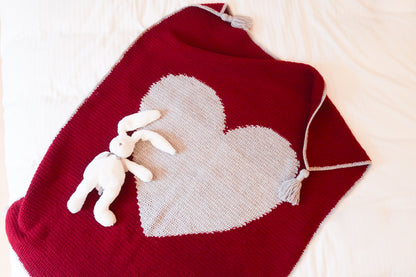 You Stole My Heart Blanket Crochet Pattern by Hortense Maskens