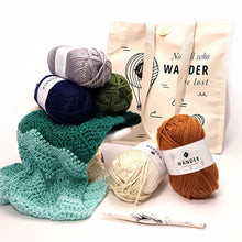 Load image into Gallery viewer, Sonder Cowl Crochet PDF Pattern by Lorene Eppolite
