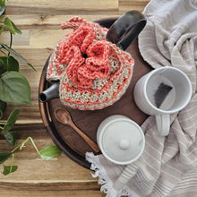 Load image into Gallery viewer, Sprouts PDF Crochet Pattern by Clarisabeth López Rodríguez
